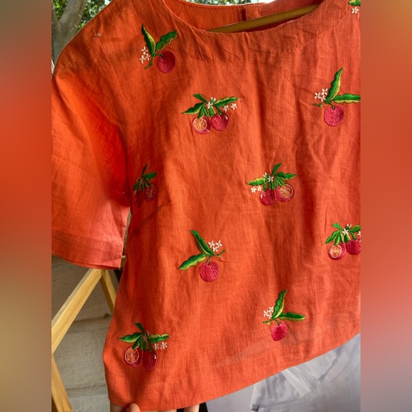 Embroidered crop Top. Size- XS (Fit S too) - Picture 6 of 7